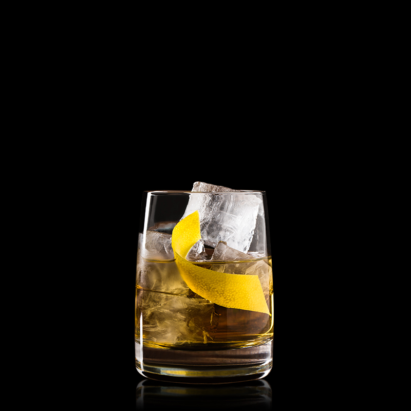 Image of a whiskey rusty nail cocktail